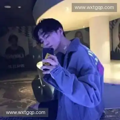 鲁羿嵩